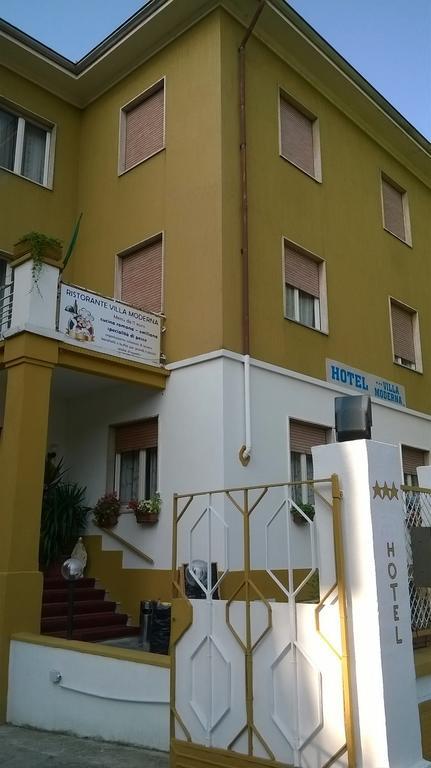 Hotel Villa Moderna Parma Esterno foto
