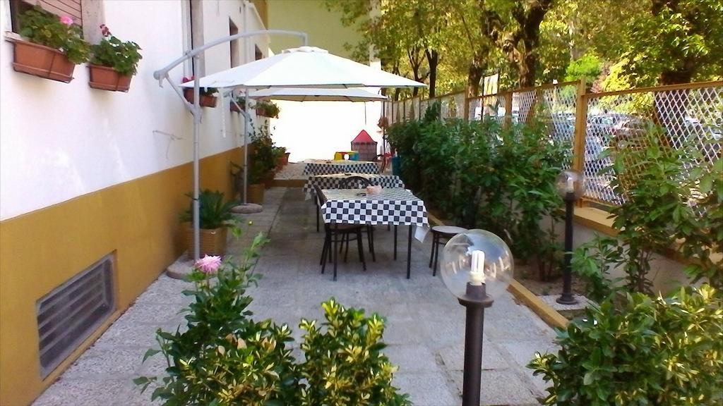 Hotel Villa Moderna Parma Esterno foto